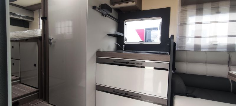 En venta Roller Team ROLLER TEAM ZEFIRO 287 TL - AUTOMÁTICA - 2025 - EN EXPOSICION! Gris 2025 Barcelona foto 4