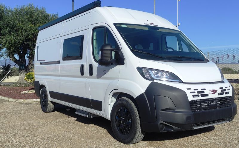 En venta Roller Team ¡NUEVA 2025! Camper Roller Team Livingstone 5 ENTREGA INMEDIATA Blanco 2025 Tarragona foto 2