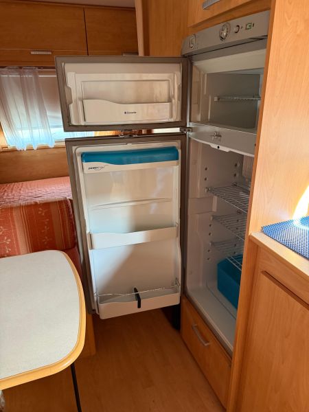 En venta Caravelair Antares 486 Blanco 2015 Barcelona foto 7