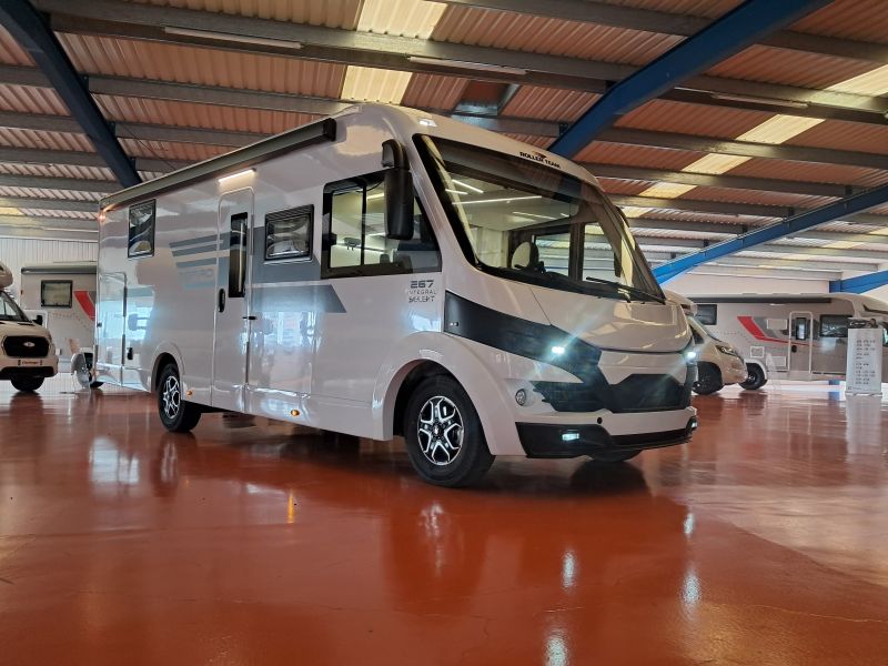 En venta Roller Team Roller Team Fiat Zefiro 267 MH Integral Ultra Selekt 180 CV 2025 Gris 2025 Barcelona foto 19