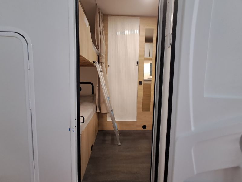 En venta Challenger Challenger Fiat C256 Break Edition Capuchina 2025 Blanco 2025 Barcelona foto 8