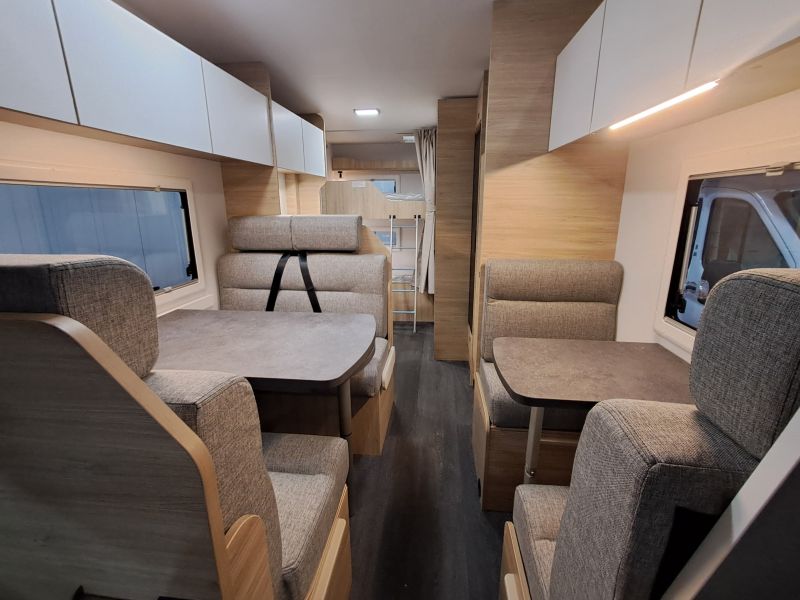 En venta Challenger Challenger Fiat C256 Break Edition Capuchina 2025 Blanco 2025 Barcelona foto 12