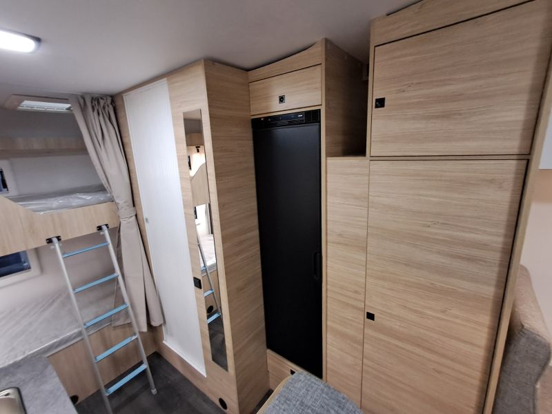 En venta Challenger Challenger Fiat C256 Break Edition Capuchina 2025 Blanco 2025 Barcelona foto 14