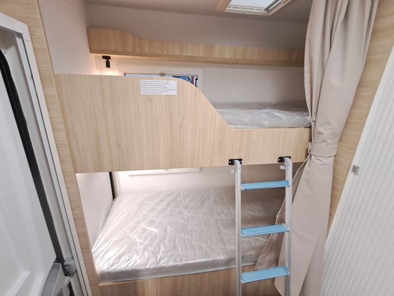 En venta Challenger Challenger Fiat C256 Break Edition Capuchina 2025 Blanco 2025 Barcelona foto 16