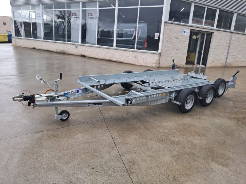 En venta Trunque Remolque Portacoches Ifor Williams Trailer CT136HD 2025 Metálico 2025 Barcelona foto 3