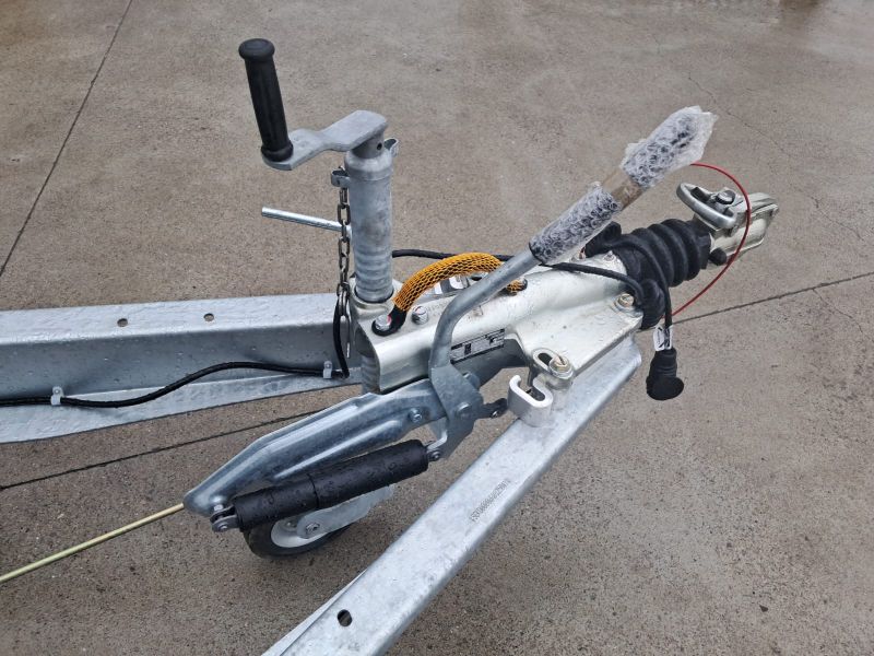 En venta Trunque Remolque Portacoches Ifor Williams Trailer CT136HD 2025 Metálico 2025 Barcelona foto 11