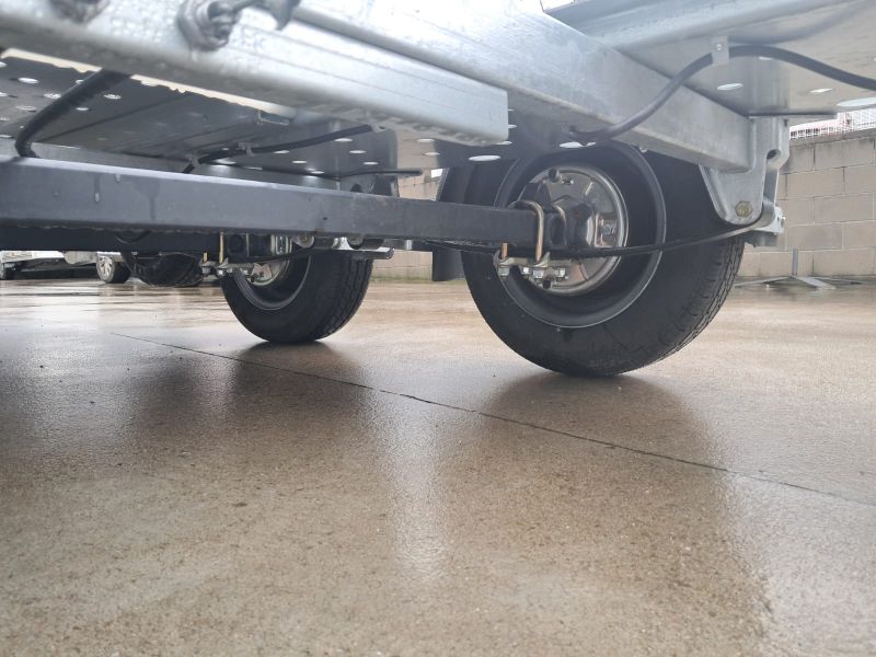 En venta Trunque Remolque Portacoches Ifor Williams Trailer CT136HD 2025 Metálico 2025 Barcelona foto 15