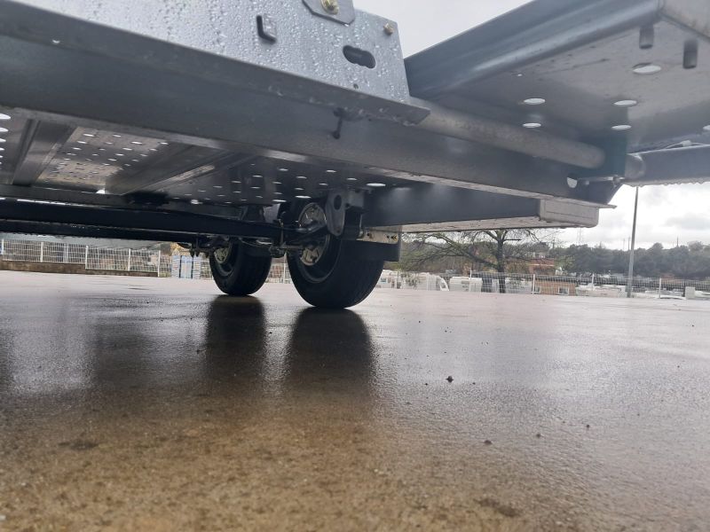 En venta Trunque Remolque Portacoches Ifor Williams Trailer CT136HD 2025 Metálico 2025 Barcelona foto 17