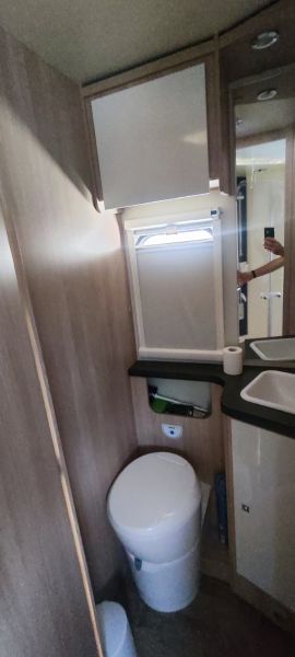 En venta Giotti LineGlobecar Siena 390 Blanco 2022 Badajoz foto 4