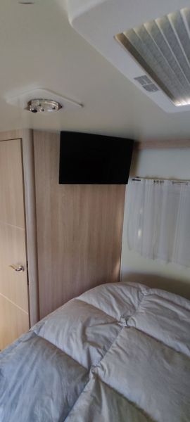 En venta Giotti LineGlobecar Siena 390 Blanco 2022 Badajoz foto 5