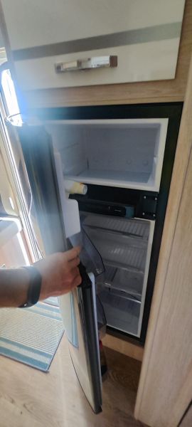 En venta Giotti LineGlobecar Siena 390 Blanco 2022 Badajoz foto 10