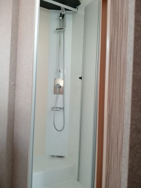 En venta McLouis Autocaravana Perfilada - Mc4 379 Blanco 2025 Guipúzcoa foto 6