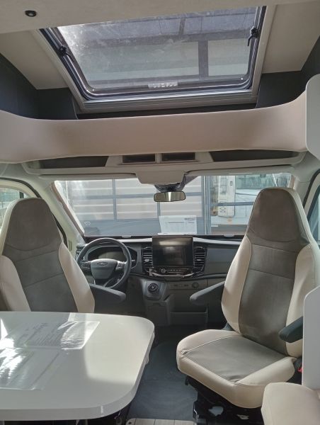 En venta McLouis Autocaravana Perfilada - Mc4 379 Blanco 2025 Guipúzcoa foto 7