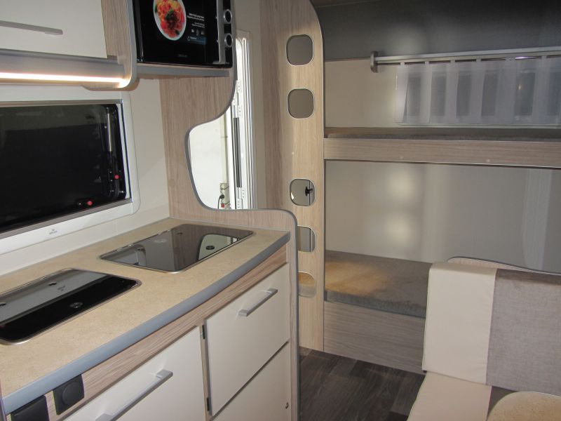 En venta Across Safari 485 SDL  Blanco 2026 Sevilla foto 10