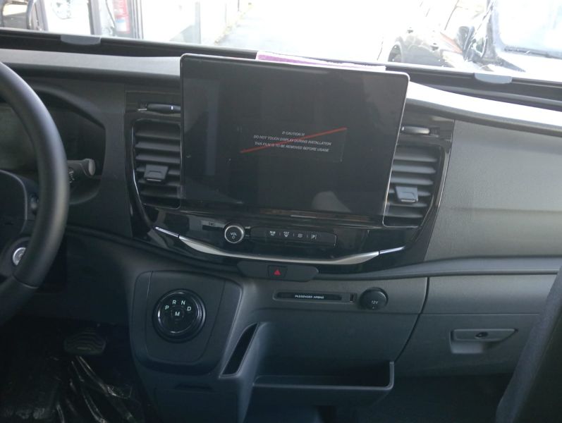 En venta McLouis  Autocaravana Perfilada - Mc 4 381 Gris 2025 Guipúzcoa foto 4