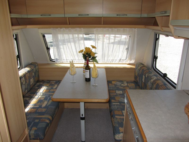 En venta Knaus COUNTRY 395 Blanco 1998 Sevilla foto 5