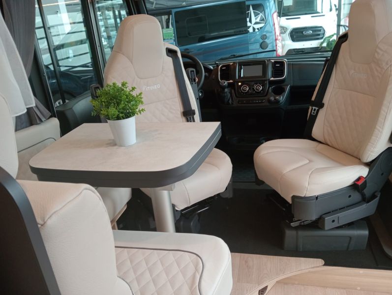 En venta Itineo CJ660 Blanco 2025 Guipúzcoa foto 4