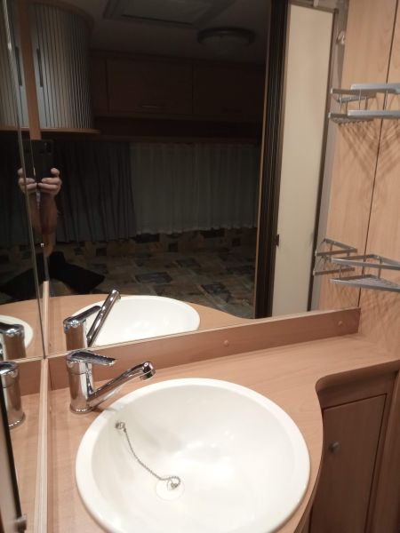 En venta Knaus 500TF Blanco 2000 Barcelona foto 2