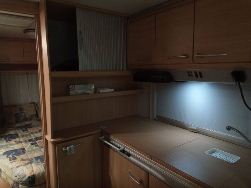 En venta Knaus 500TF Blanco 2000 Barcelona foto 5