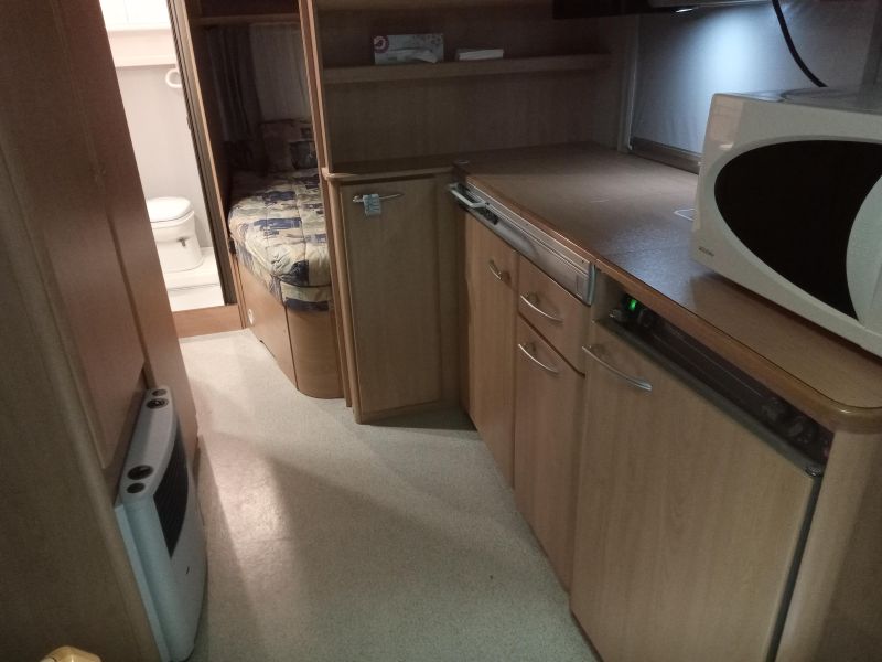 En venta Knaus 500TF Blanco 2000 Barcelona foto 9