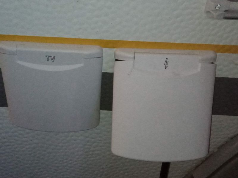 En venta Knaus 500TF Blanco 2000 Barcelona foto 13