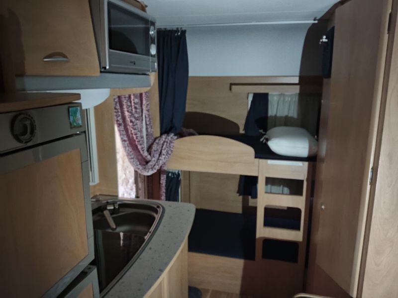 En venta Sunroller Jazz 49 CP Blanco 2006 Lleida foto 4