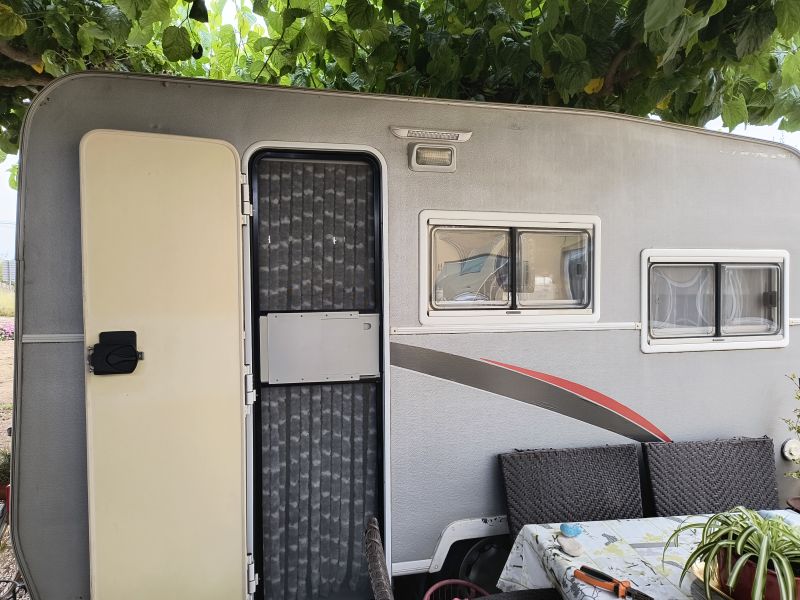 En venta Moncayo Zeus 390 Gris 1987 Castellón foto 2