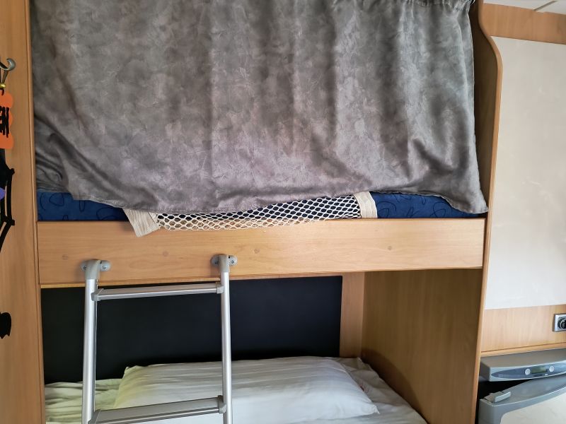 En venta Moncayo Zeus 390 Gris 1987 Castellón foto 14