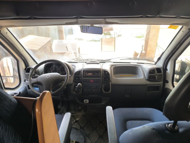 En venta Benimar Anthus 5000LF Blanco 2005 Sevilla foto 6