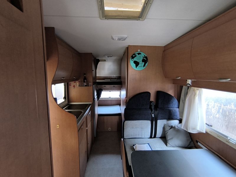 En venta Benimar Anthus 5000LF Blanco 2005 Sevilla foto 7