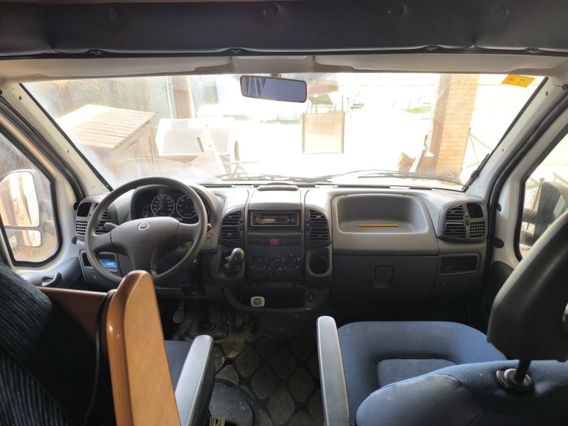 En venta Benimar Anthus 5000LF Blanco 2005 Sevilla foto 6