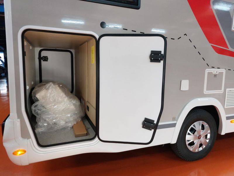 En venta Challenger Challenger 384 Etape Edition Peugeot 140 Gris 2025 Barcelona foto 5