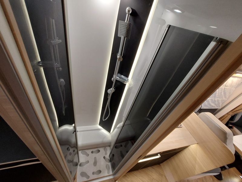 En venta Challenger Challenger 384 Etape Edition Peugeot 140 Gris 2025 Barcelona foto 19