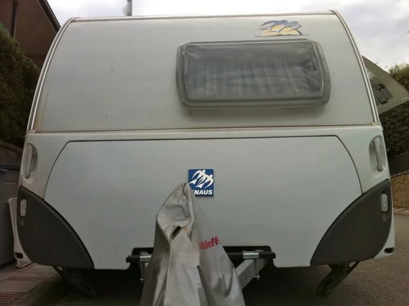 En venta Knaus Caravana Knaus Sudwind 550 FQ 6 Blanco 2006 Barcelona foto 8