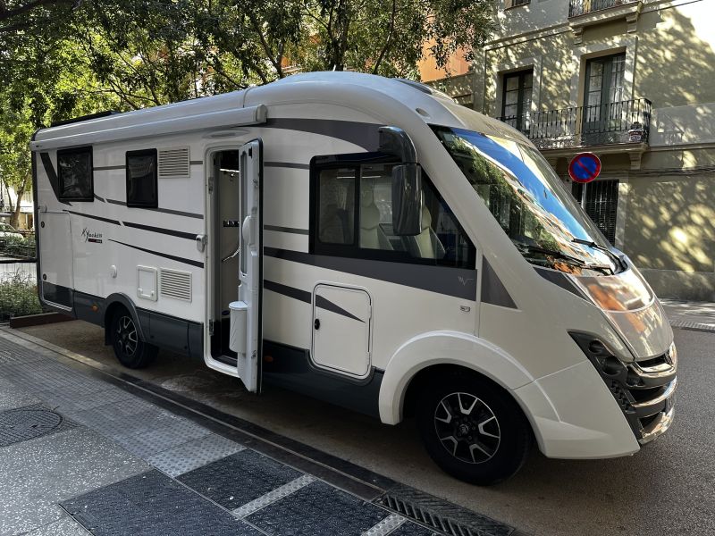 En venta Mobilvetta K-Yacht Tekno Line 89 Blanco 2017 Barcelona foto 6