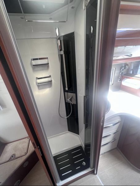 En venta Mobilvetta K-Yacht Tekno Line 89 Blanco 2017 Barcelona foto 12