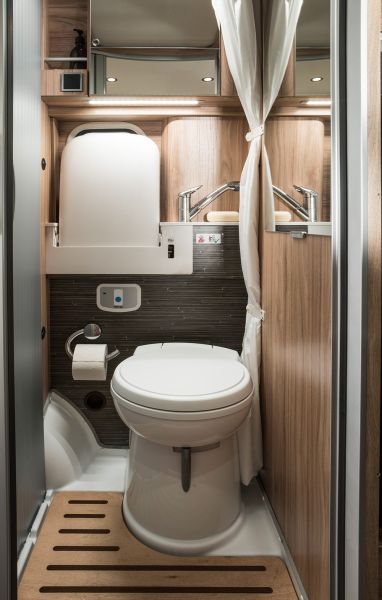 En venta Hymer / Eriba / Hymercar Grand Canyon Blanco 2018 Cantabria foto 12