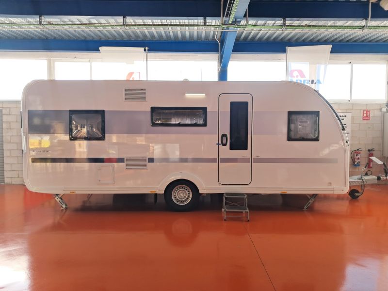 En venta Adria Adria Adora 573 PT Blanco 2025 Barcelona foto 2