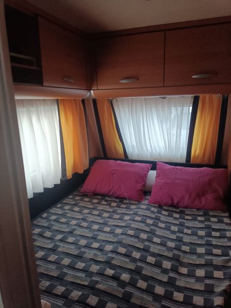 En venta Knaus SPORT 450 FU Blanco 2008 Granada foto 7