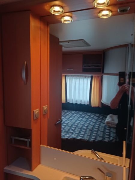 En venta Knaus SPORT 450 FU Blanco 2008 Granada foto 8