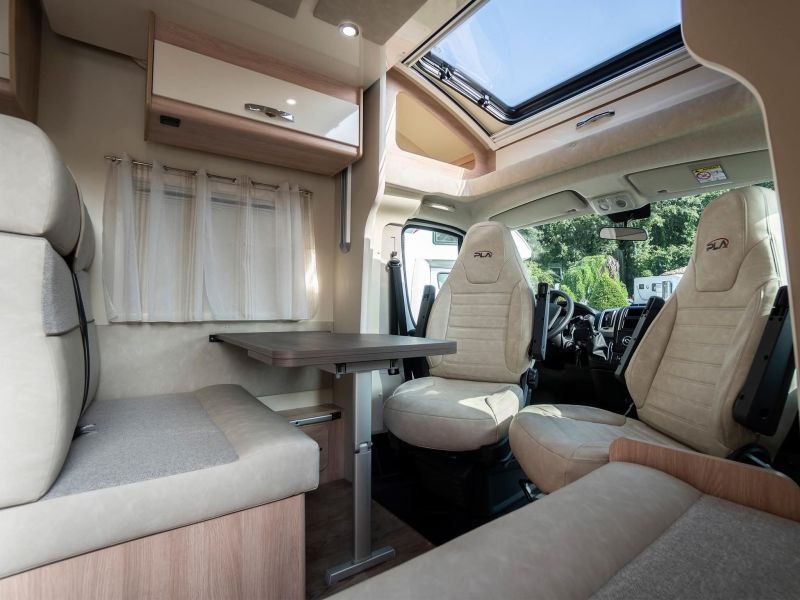 En venta Hobby Vendo PLA Happy 390.  Blanco 2020 Vizcaya foto 7