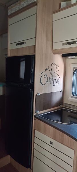 En venta Hobby Vendo PLA Happy 390.  Blanco 2020 Vizcaya foto 9