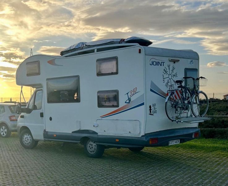 En venta Citroën Adria  Blanco 2010 Valladolid foto 2