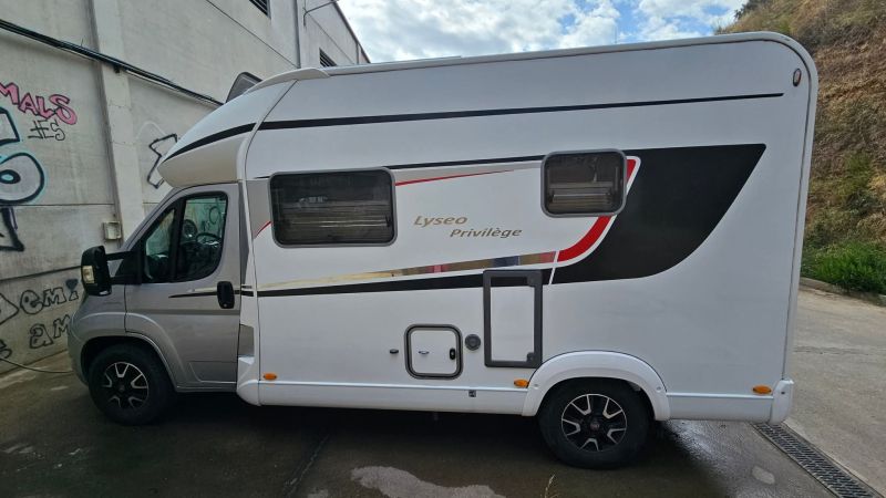 En venta Fiat Fiat Ducato 2.3 Multijet Blanco 2017 Málaga foto 4