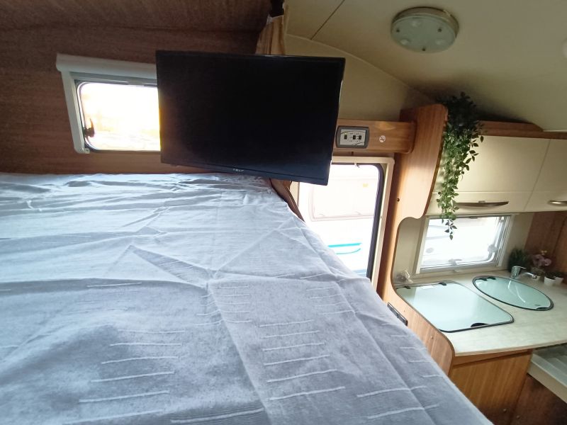 En venta Carthago Se vende autocaravana Blanco 2015 Córdoba foto 11