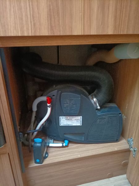 En venta Carthago Se vende autocaravana Blanco 2015 Córdoba foto 13