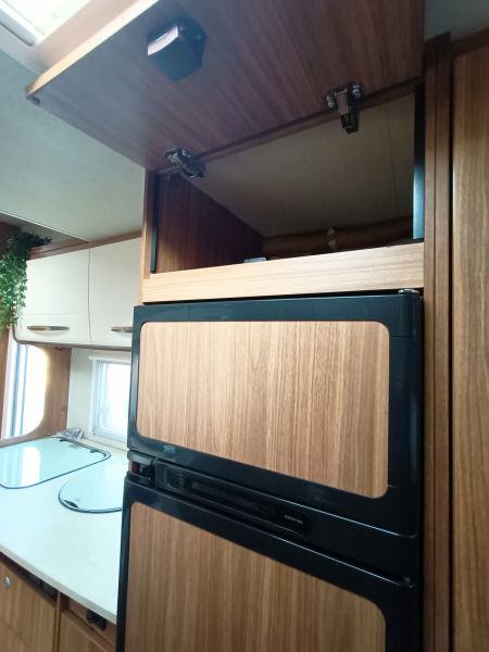 En venta Carthago Se vende autocaravana Blanco 2015 Córdoba foto 15