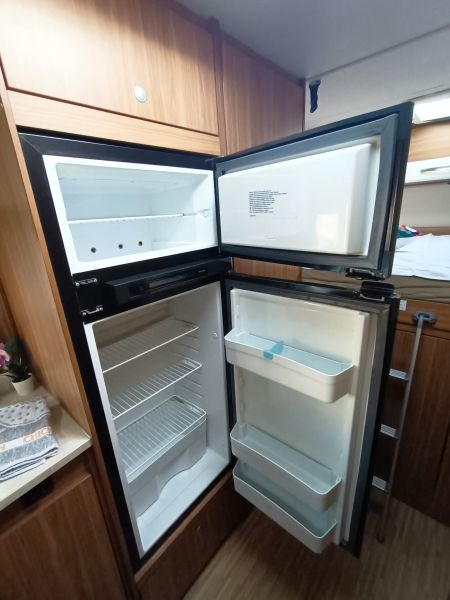 En venta Carthago Se vende autocaravana Blanco 2015 Córdoba foto 19