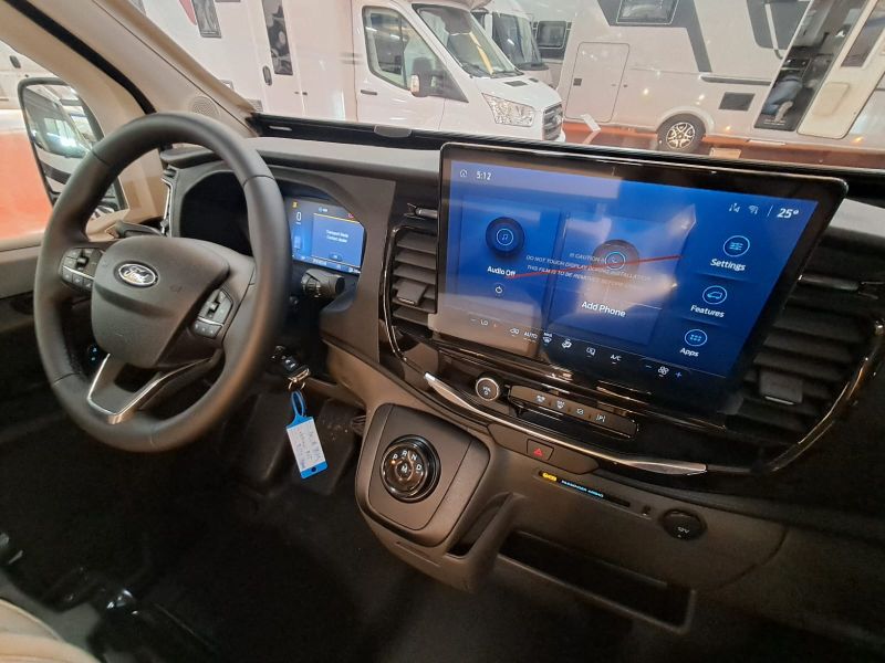 En venta Roller Team Roller Team Ford Fronos Fit 281 TL Selekt Open Air 165 CV 2026 Blanco 2026 Barcelona foto 8