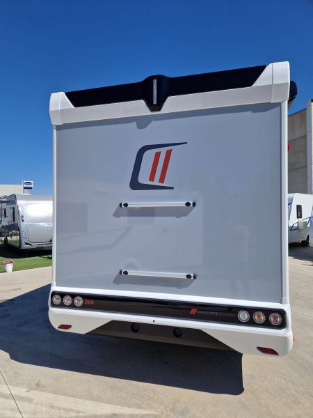 En venta Challenger CHALLENGER 260 GRAPHITE EDITION Gris 2026 Madrid foto 7